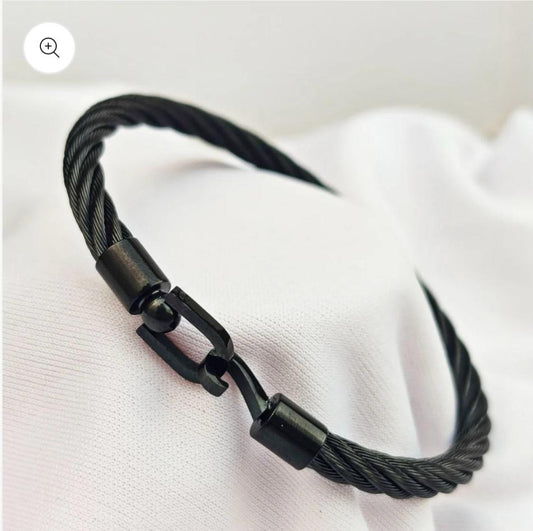 Black  Wire Cuff